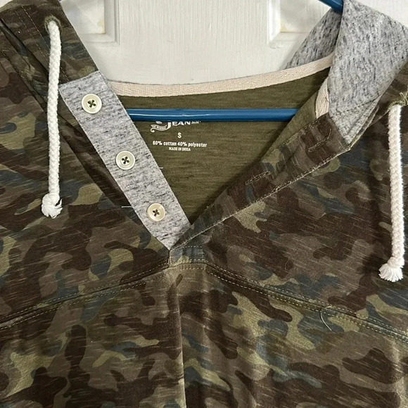 Camo Hoodie Size Small Arizona Jean Co - Picture 2 of 3